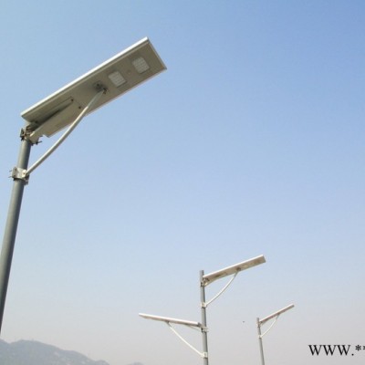 廣西太陽(yáng)能路燈，鴻泰HT-40W一體化太陽(yáng)能路燈，新農(nóng)村太陽(yáng)能路燈開(kāi)拓者，鋰電池太陽(yáng)能路燈感應(yīng)頭