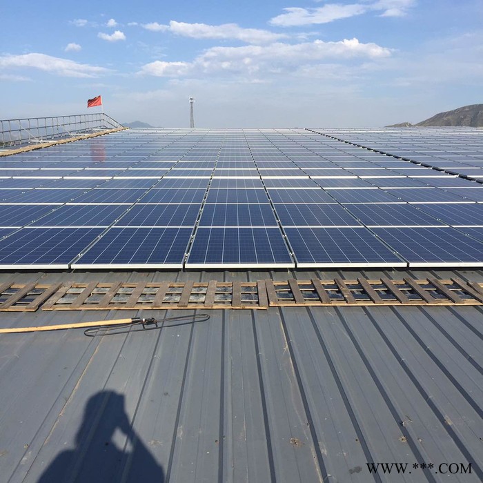 英利450W 山東太陽(yáng)能發(fā)電系統(tǒng) 家用并網(wǎng)發(fā)電