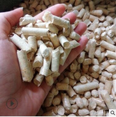 廠家批發(fā)生物質(zhì)顆粒燃料環(huán)保壓縮木屑純白色顆粒汕頭汕尾可批量