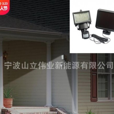 100LED 太陽能人體感應燈 應急燈 投光燈