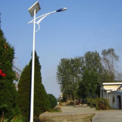 太陽能路燈生產(chǎn)廠商現(xiàn)貨批發(fā)農(nóng)村道路照明工程8米太陽能路燈定制
